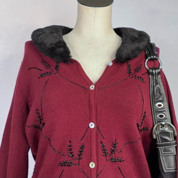 Vintage Burgundy Embroidered Cardigan Sweater Faux Fur Collar Beaded Medium Pet - Picture 2 of 7